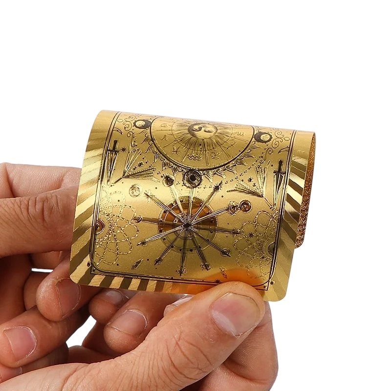 Prémium arany-fóliás Tarot kártyakészlet