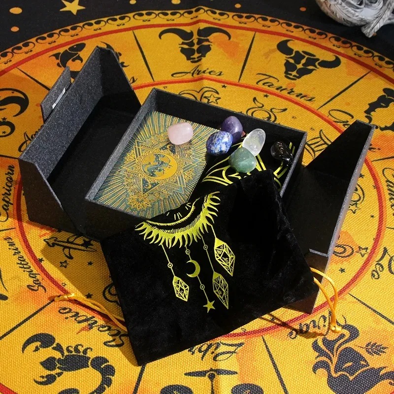 Zodiákus témájú gyűjthető kiadás – Mystic's Treasure Tarot & Crystal készlet