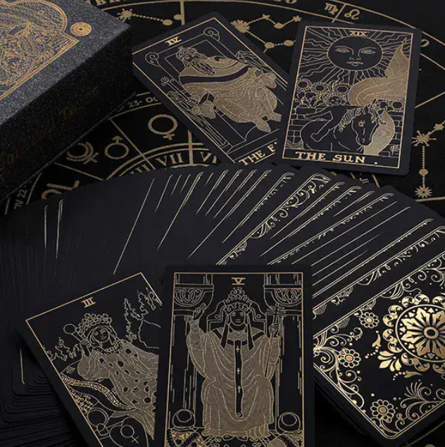 Hogyan olvassunk Tarot kártyákat kezdőknek?